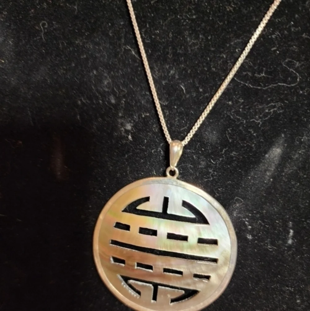 Vintage Abalone‎ Mother of Pearl sterling necklace pendant